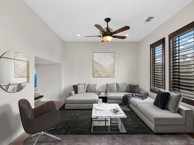 7973 Osuna Cir — Photo 4