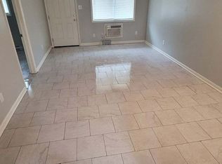 310 Greenbriar Rd APT A, Greensboro, NC 27405