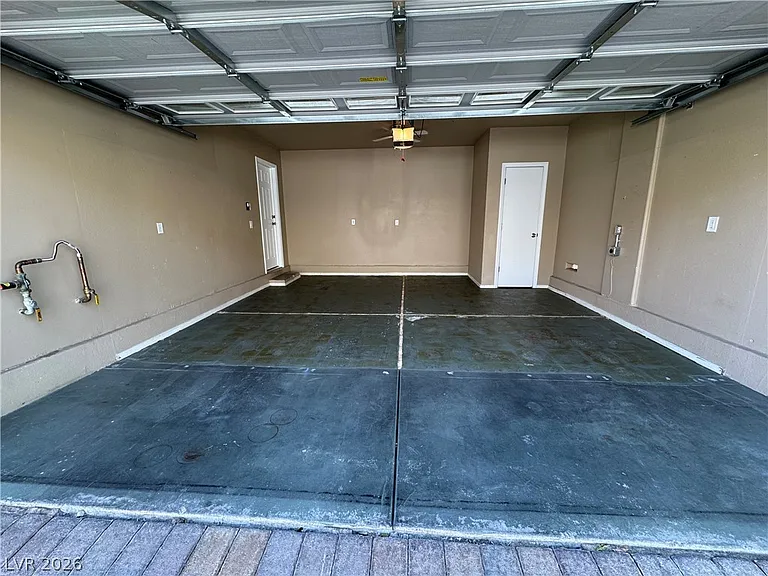 7267 Phlox Rd — Photo 11