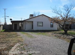 4 Sunshine St, Roswell, NM 88203