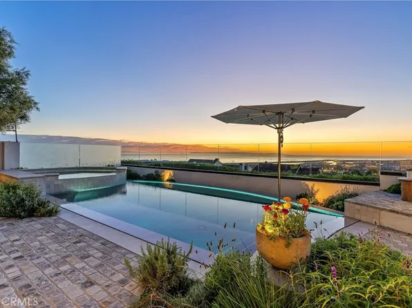 17 Muir Beach Cir, Newport Beach, CA 92625