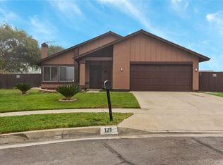 121 S Genoa Way, Upland, CA 91786