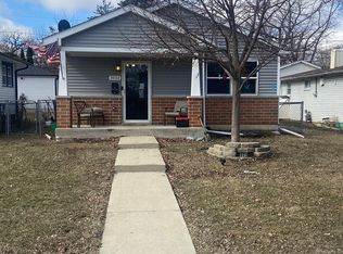 3002 Gilead Ave, Zion, IL 60099