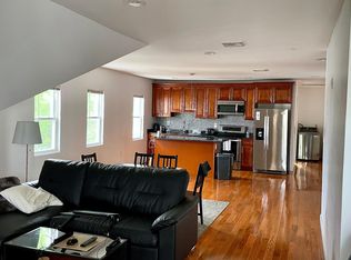 59 Vinton St #3, Providence, RI 02909