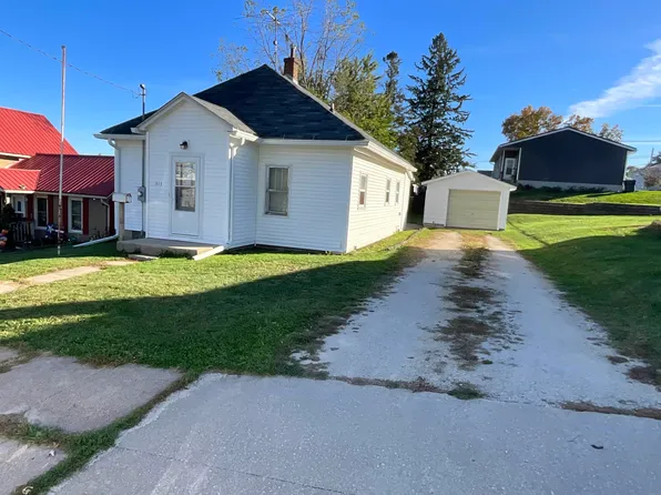 313 W Elm St, West Union, IA 52175
