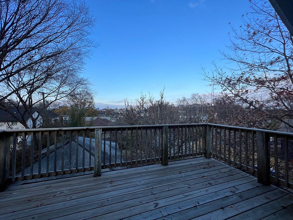 1st image of 1712 Linden Ave #3
