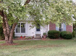 10017 Lauralynn Ct, Jeffersontown, KY 40299