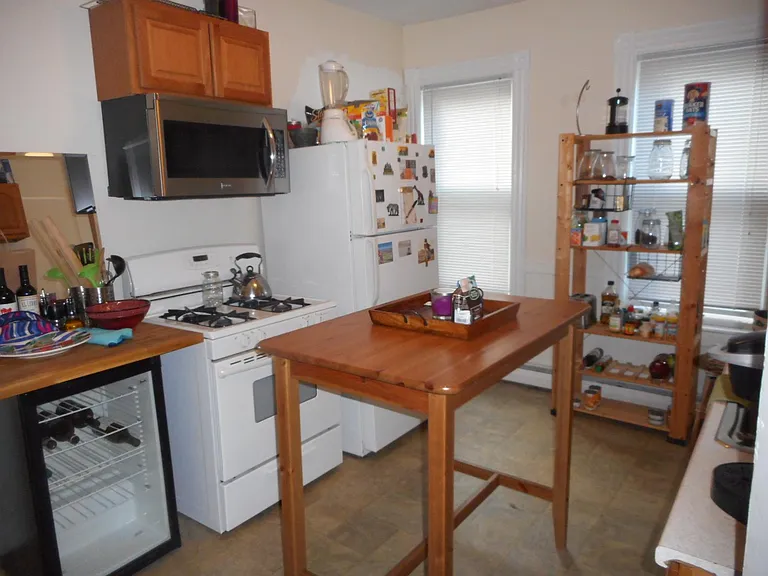 5 Moseley St #1 — Photo 3