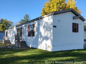 3609 Caco St, Flint, MI