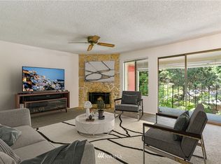 16205 NE 12th Ct UNIT 65-E, Bellevue, WA
