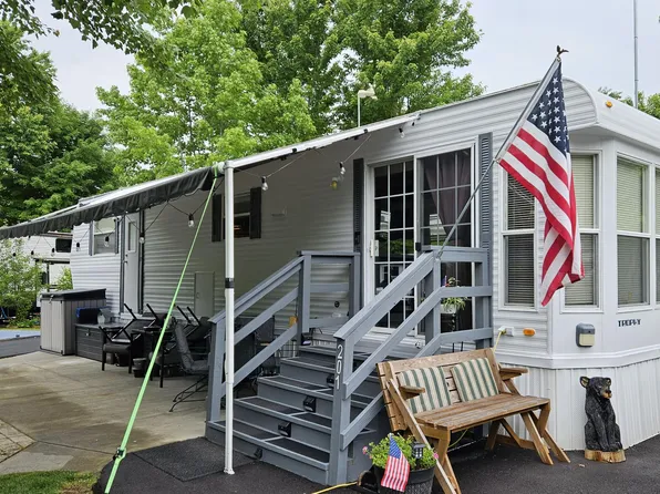 4223 E Pkwy, Gatlinburg, TN 37738