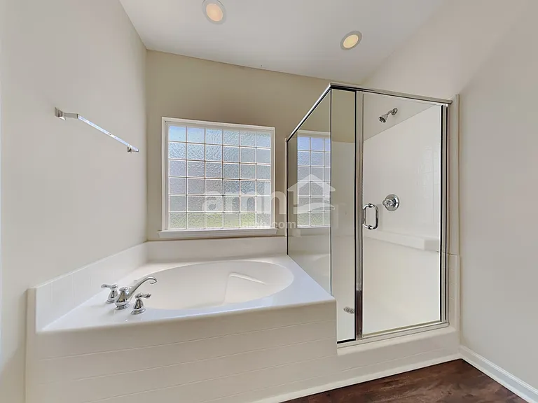 9469 Bethsaida Ct — Photo 11