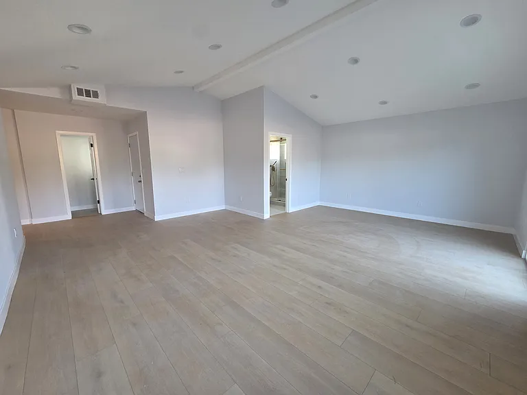 11161 Gaylord Dr — Photo 16