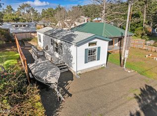 5860 Holly Ave, Cloverdale, OR