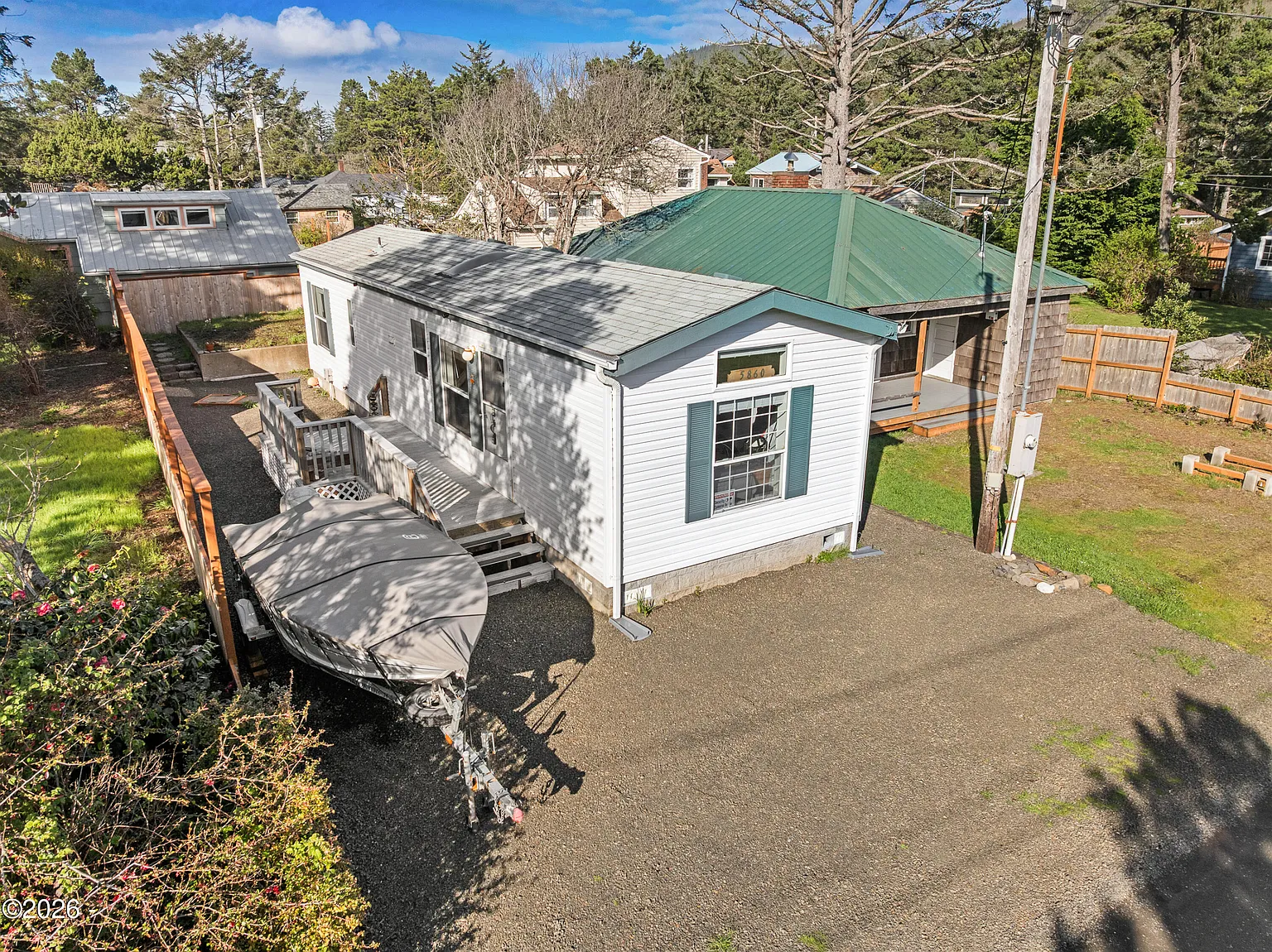 5860 Holly Ave photo 1