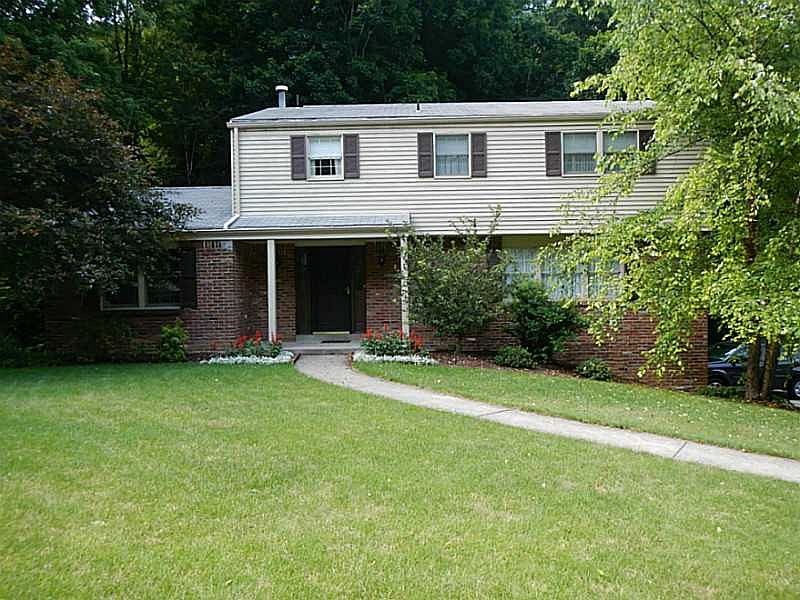 1st image of 3807 Edinburg Dr