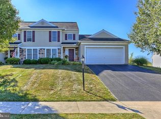 60 Fisher Dr, York, PA