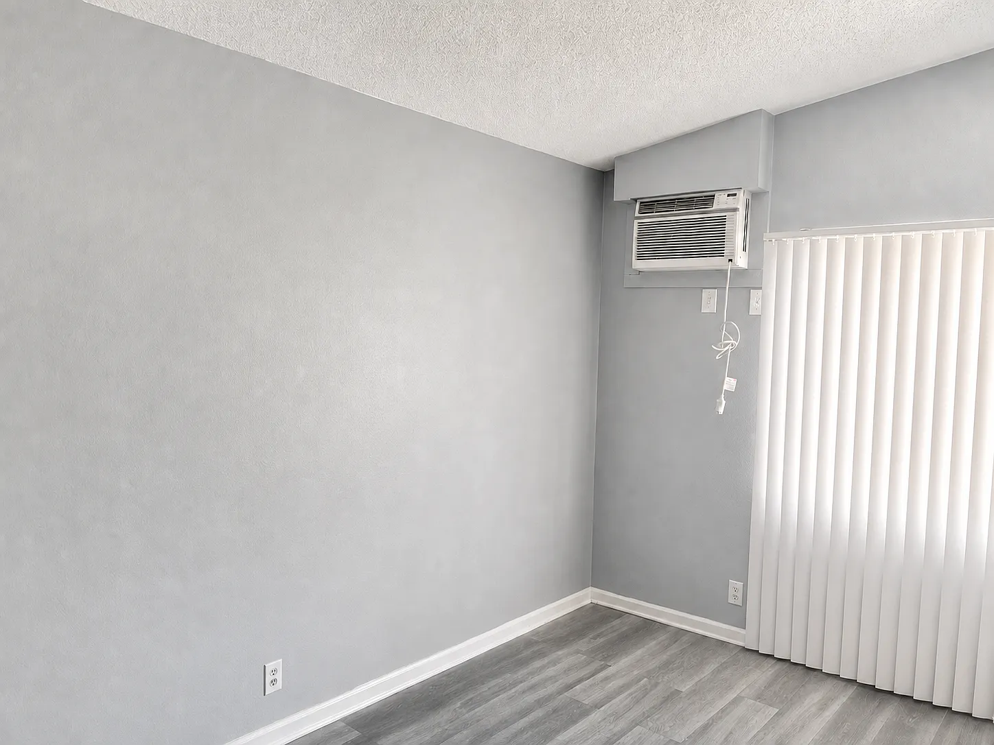 34976 Avenue A - J — Photo 3