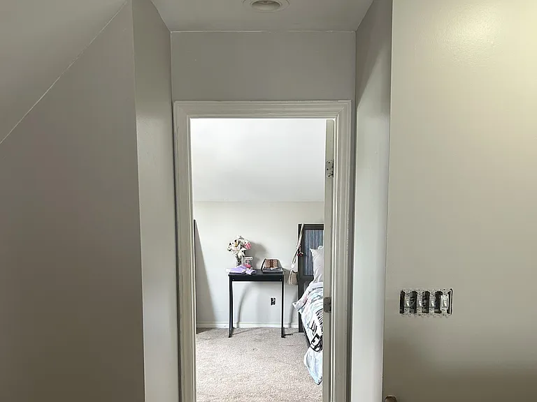 Entryway to upstairs bedroom right beside the loft