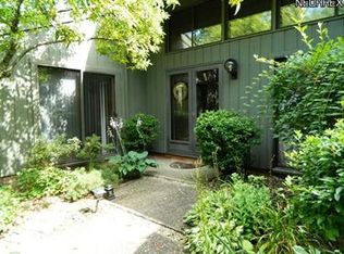 681-24 Fairington Dr, Aurora, OH 44202