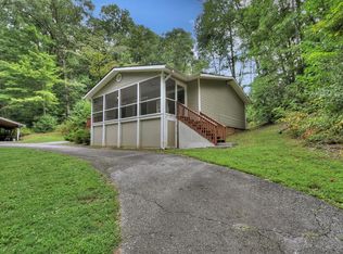 64 Silverlace Ln, Murphy, NC 28906