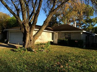 4422 Stonehenge Trl, Houston, TX 77066