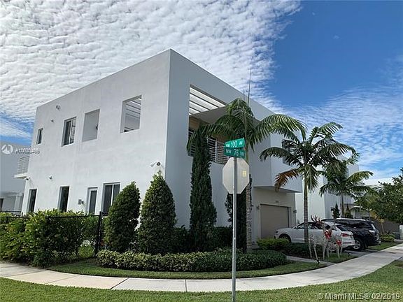 2nd image of 10042 NW 76th Ter #0
