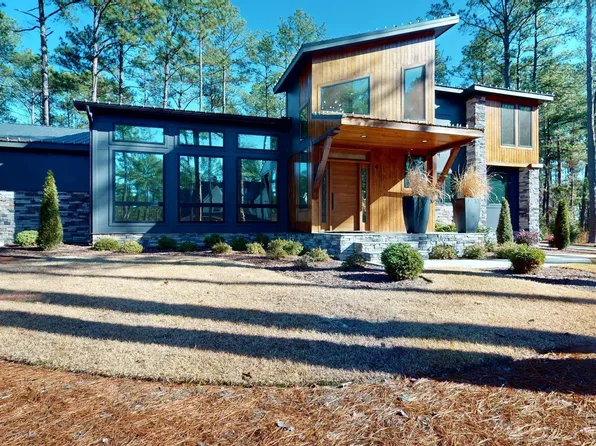 4 Woodward Place, Pinehurst, NC 28374