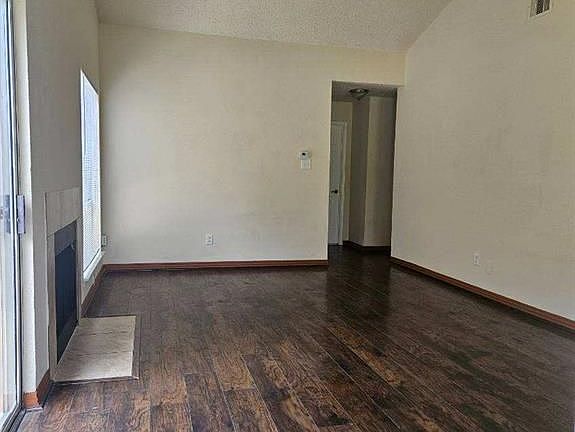 2nd image of 17616 Northhagen Dr