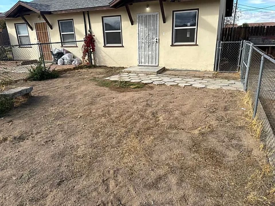 1st image of 16753 Sultana St