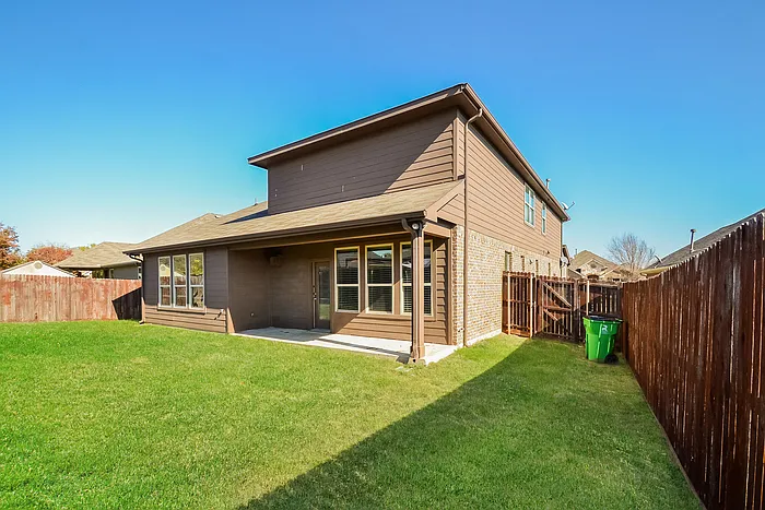 604 Kinghaven Dr — Photo 19