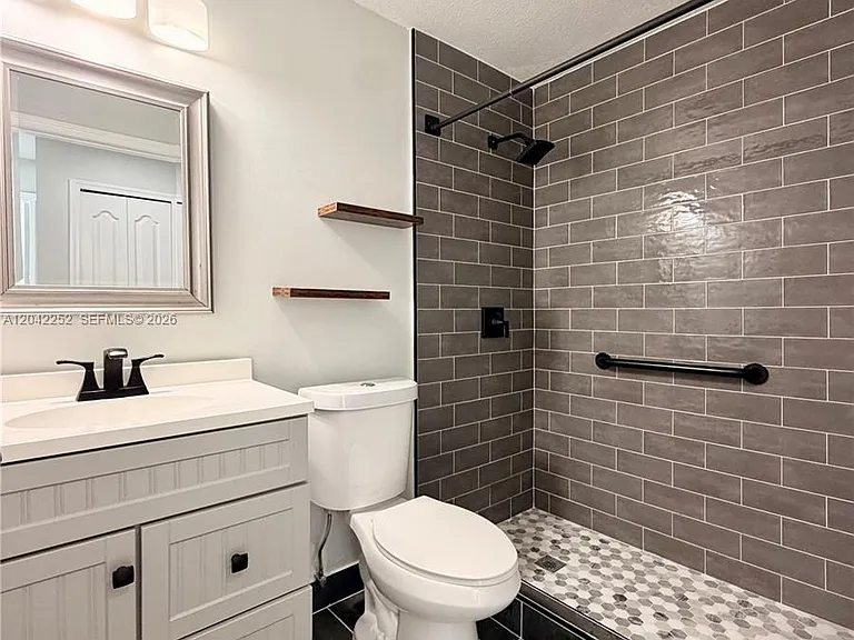 11242 SW 244th Ter — Photo 14