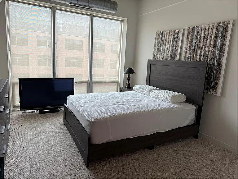3670 Woodward Ave #404 — Photo 15