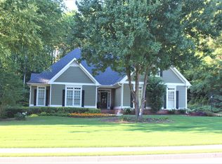 101 Chandler Ln, Loganville, GA 30052