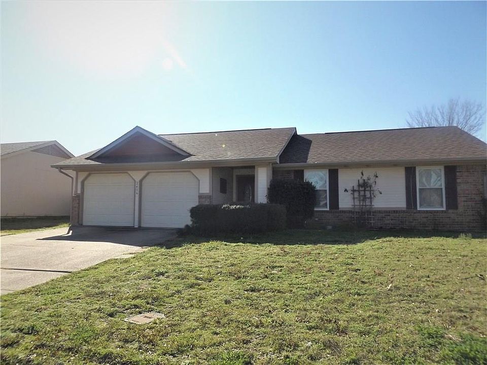 1st image of 2416 Palo Alto Dr