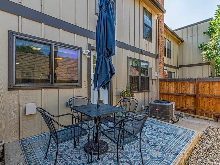 8039 E Phillips Cir — Photo 34