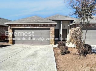 194 Joanne Cv, New Braunfels, TX 78130