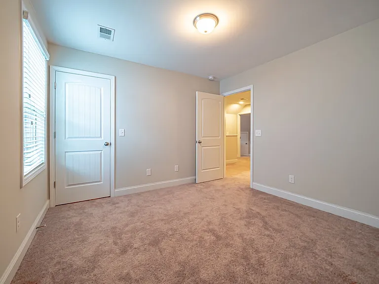 3057 Girard Dr — Photo 46