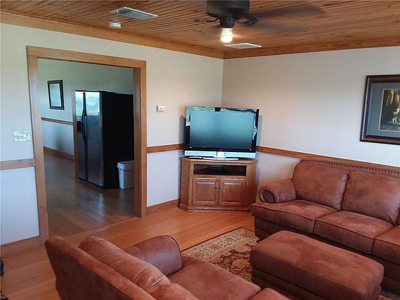 2nd image of 3553 County Road 1165