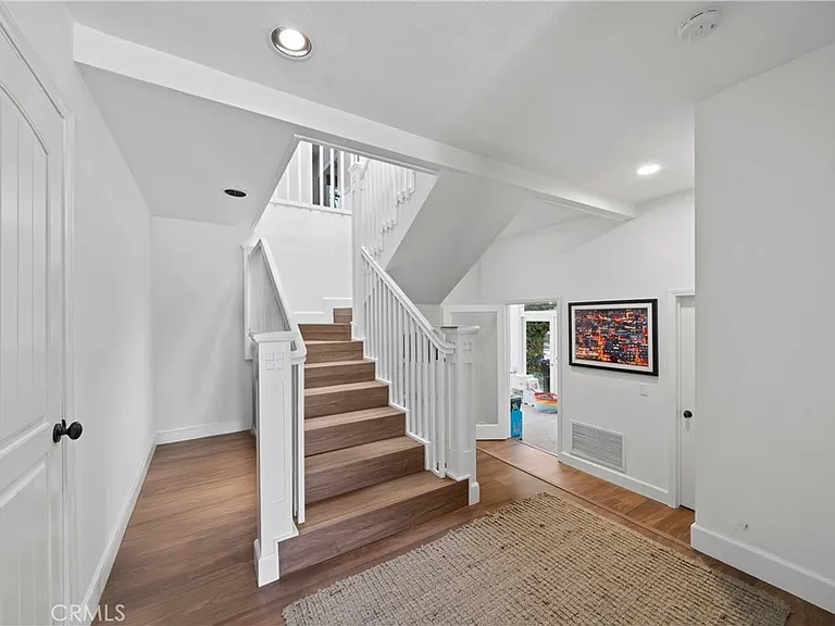 1044 Noria St — Photo 14