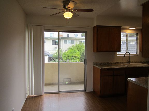 4th image of 258 W Alamar Ave APT 6