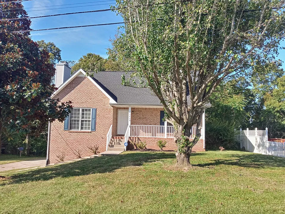 2575 Elkmont Dr