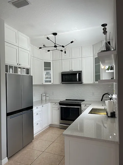 3 bed, 1848 sqft, $3,850 — Photo 4