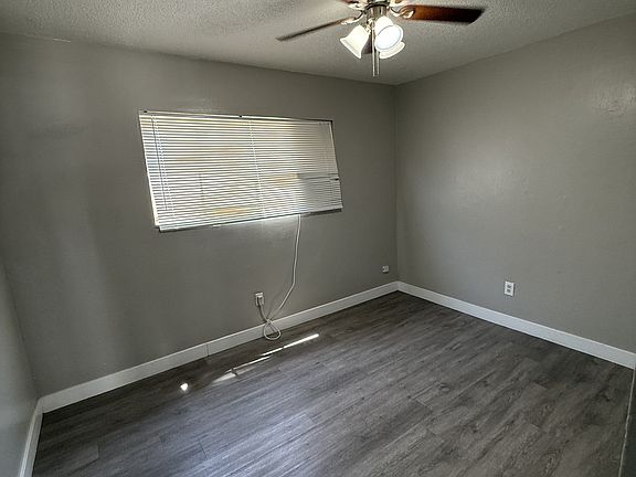 5th image of 117 Woodrow Ave #B