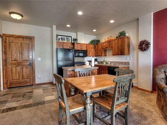 4th image of 505 S Main St #1302