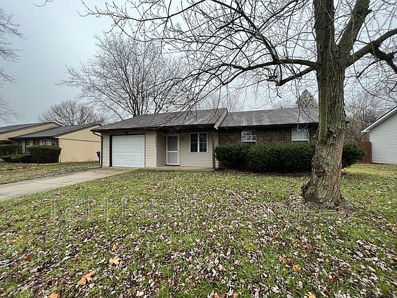 3rd image of 10405 E Kiowa Dr