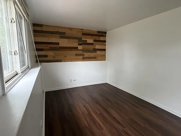 284 Hill Ave — Photo 29