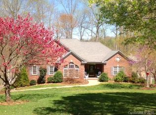 2897 Palmer Dr NE, Conover, NC 28613