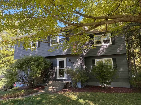 51 Logwood Circle, Essex, VT 05452