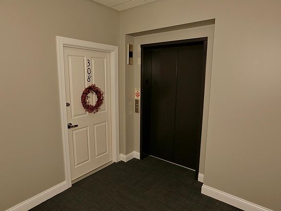 5th image of 1515 Lafayette Ave Unit 308
